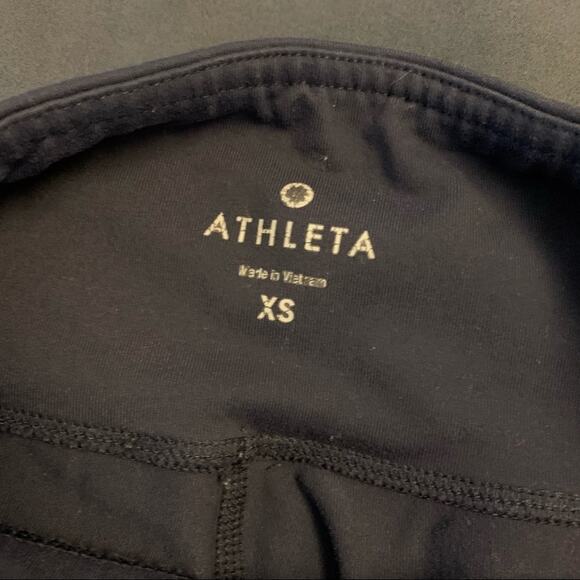 Athleta Chaturanga Capri Crop Leggings Dark Blue XS - Picture 5 of 5